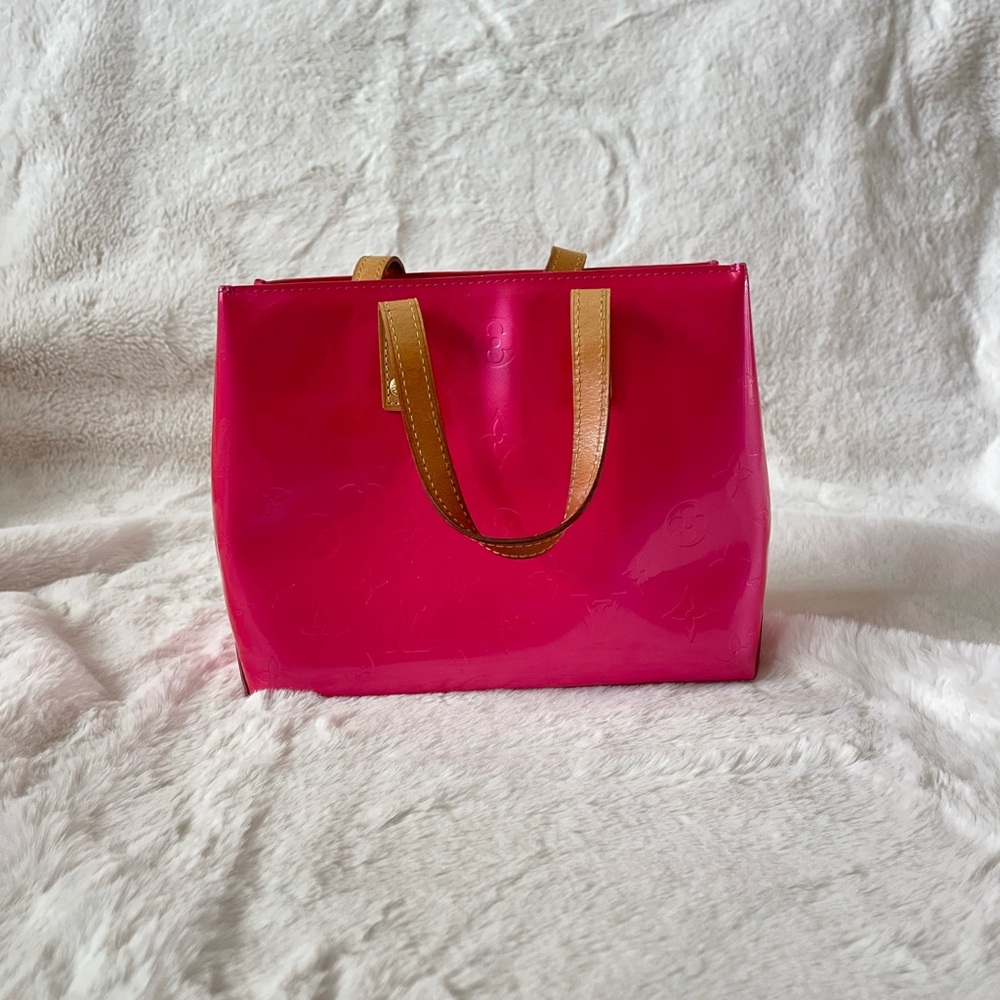 Louis Vuitton Monogram Vernis Reade PM Pink
